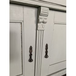 Vitrineskab med lge og hylder Moss Green