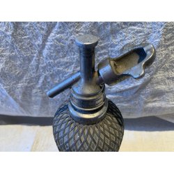 Antik fransk sifonflaske klar med harlekinnet