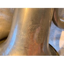 Gammel Tuba fra Frankrig