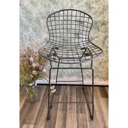 Barstol i industrielt look