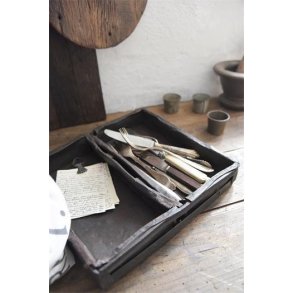 Jernbakke antik - 2 rum