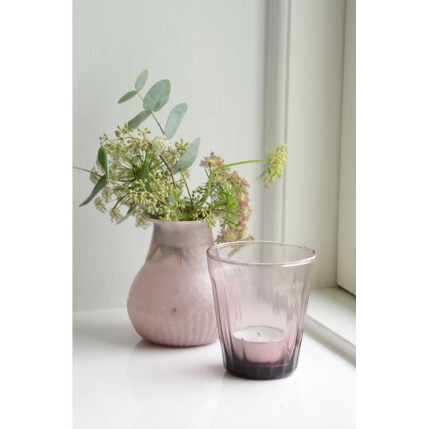 Vase med mnstret glas i vintage rose