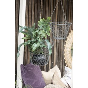 Konisk kurv med kdeophng fra Ib Laursen