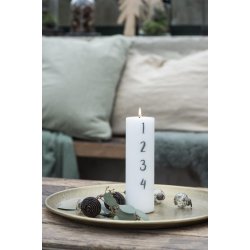 Bakke med hamret mnster i antik messing finish