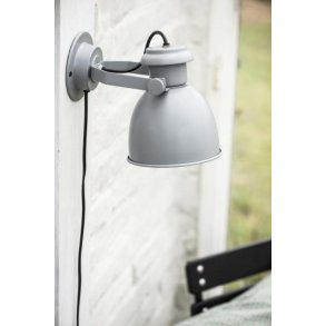 Vglampe i metal fra Ib Laursen