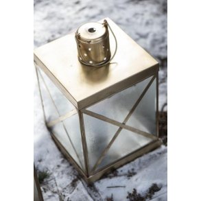 Lanterne med kryds p siderne