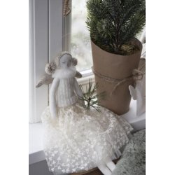 Engel Claire med vinger