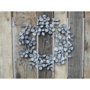 Krans med blomster fra Chic Antique